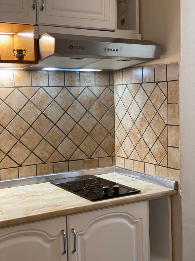 Lucas Apartment 2 地拉那 外观 照片